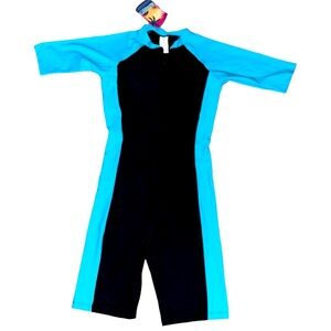 NWT One piece Scuba suit, 3/4 zip